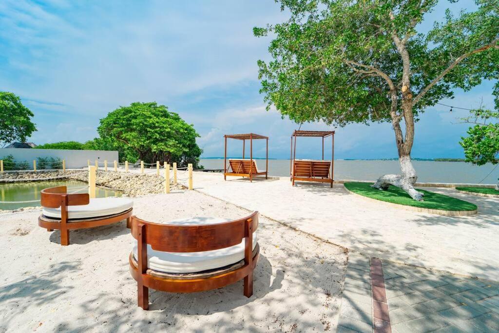 Tierra Bomba Isla Berakhah Cartagena